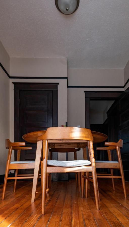 Updated 3 Bedroom Unit With Balcony! 开普吉拉多 外观 照片